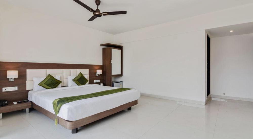 Staycation Holiday Navi Mumbai Exterior foto